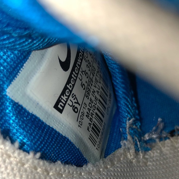 Nike Roshes - Picture 4 of 5